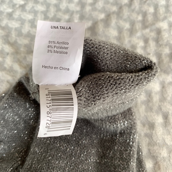 Gray With Metallic Threads Sparkle Articulated Thumb Knit Gloves - Picture 4 of 7